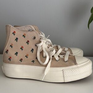 Converse Tan Floral platform sneakers